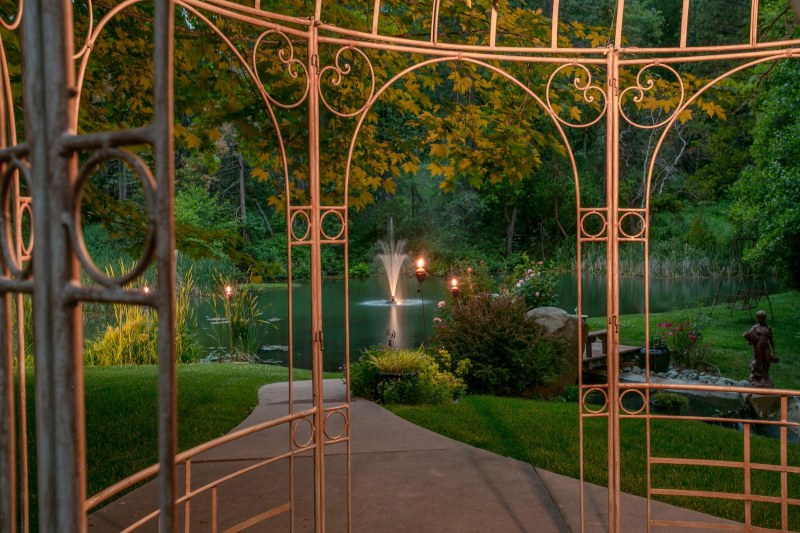 Silverthorn Meadows venue